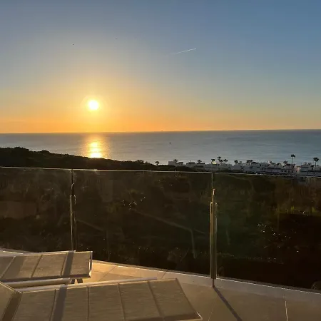 דירה Luxury Stunning Seaview Bs 3104